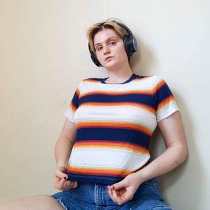 American Eagle T-shirt. Size Medium